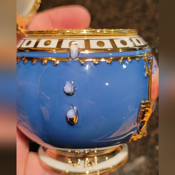 TITANIC Heirloom Porcelain Music Box Collection. FOURTH Issue - Picture 2 of 5